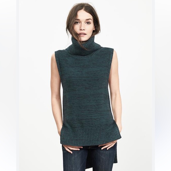 Banana Republic Sweaters - Banana Republic High/Low Sleeveless Turtleneck Sweater in Stream Blue Ladies L